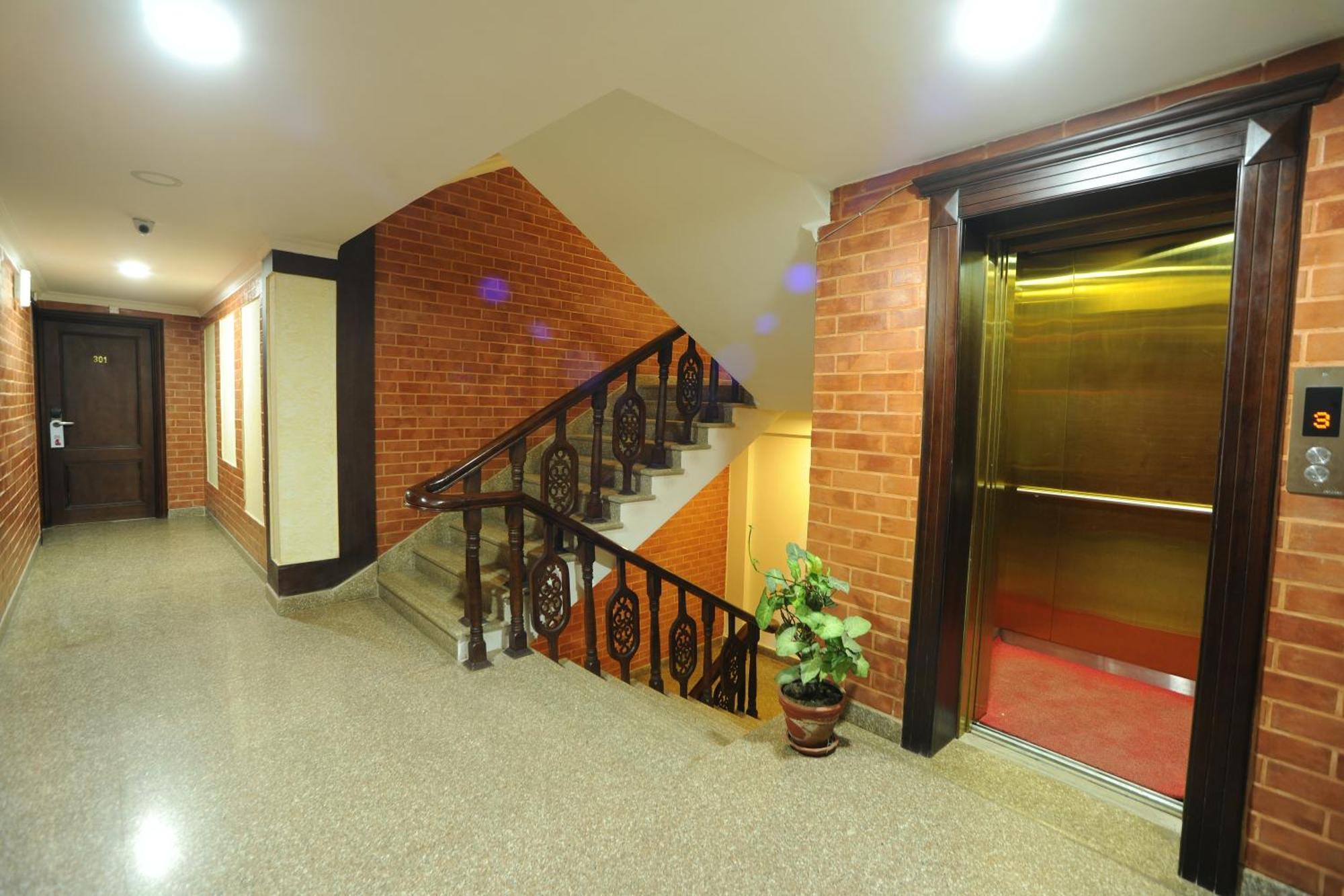 Apsara Boutique Hotel Kathmandu Ngoại thất bức ảnh