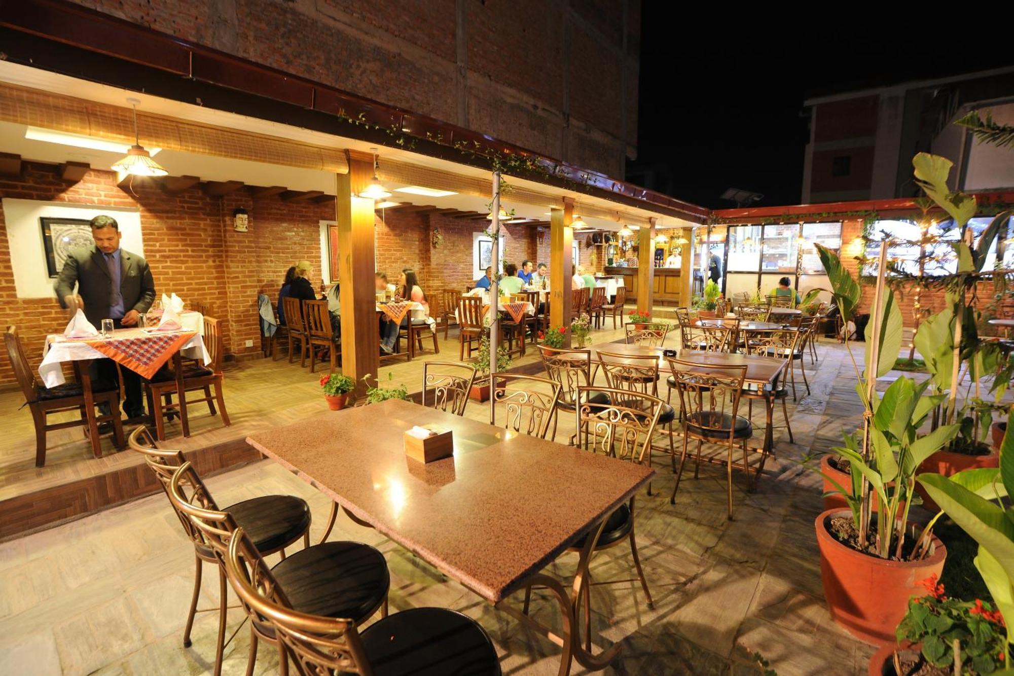 Apsara Boutique Hotel Kathmandu Ngoại thất bức ảnh