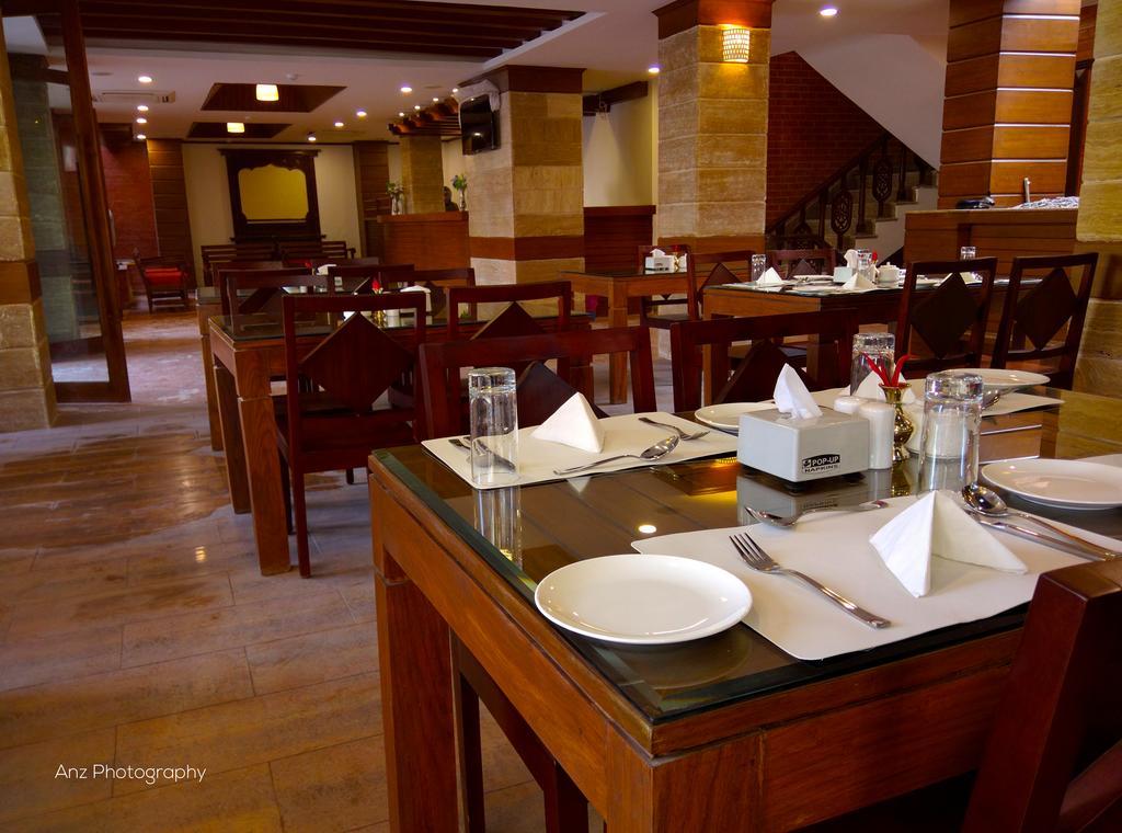Apsara Boutique Hotel Kathmandu Ngoại thất bức ảnh