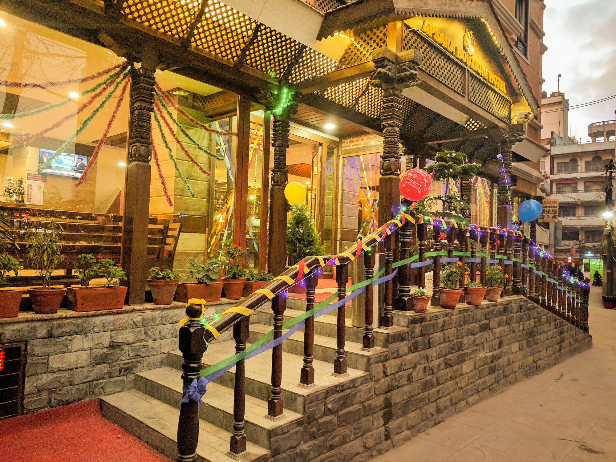 Apsara Boutique Hotel Kathmandu Ngoại thất bức ảnh